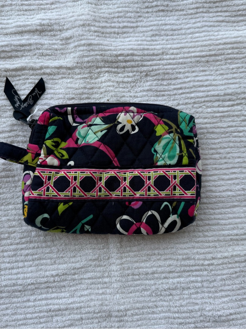 Vera Bradley small cosmetic bags (4) - Picture 3 of 5